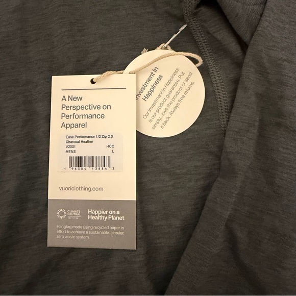 NWT Vuori Charcoal Pullover - Picture 3 of 8